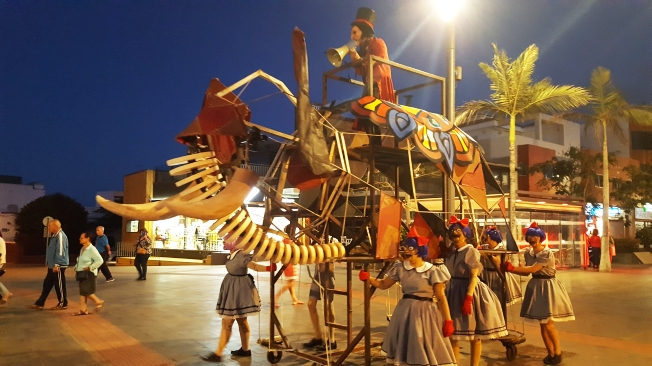 La playa de Pozo Izquierdo espera este sábado por el ‘Circo de los horrores’ de La Noche Embrujada