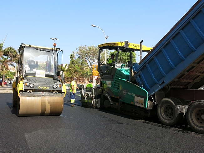 El Ayuntamiento adjudica las obras del nuevo plan de asfalto para 22 calles del núcleo urbano