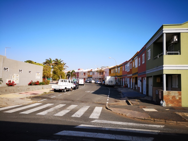 El Ayuntamiento licita el cambio del asfalto por nuevo pavimento de las aceras de Majadaciega