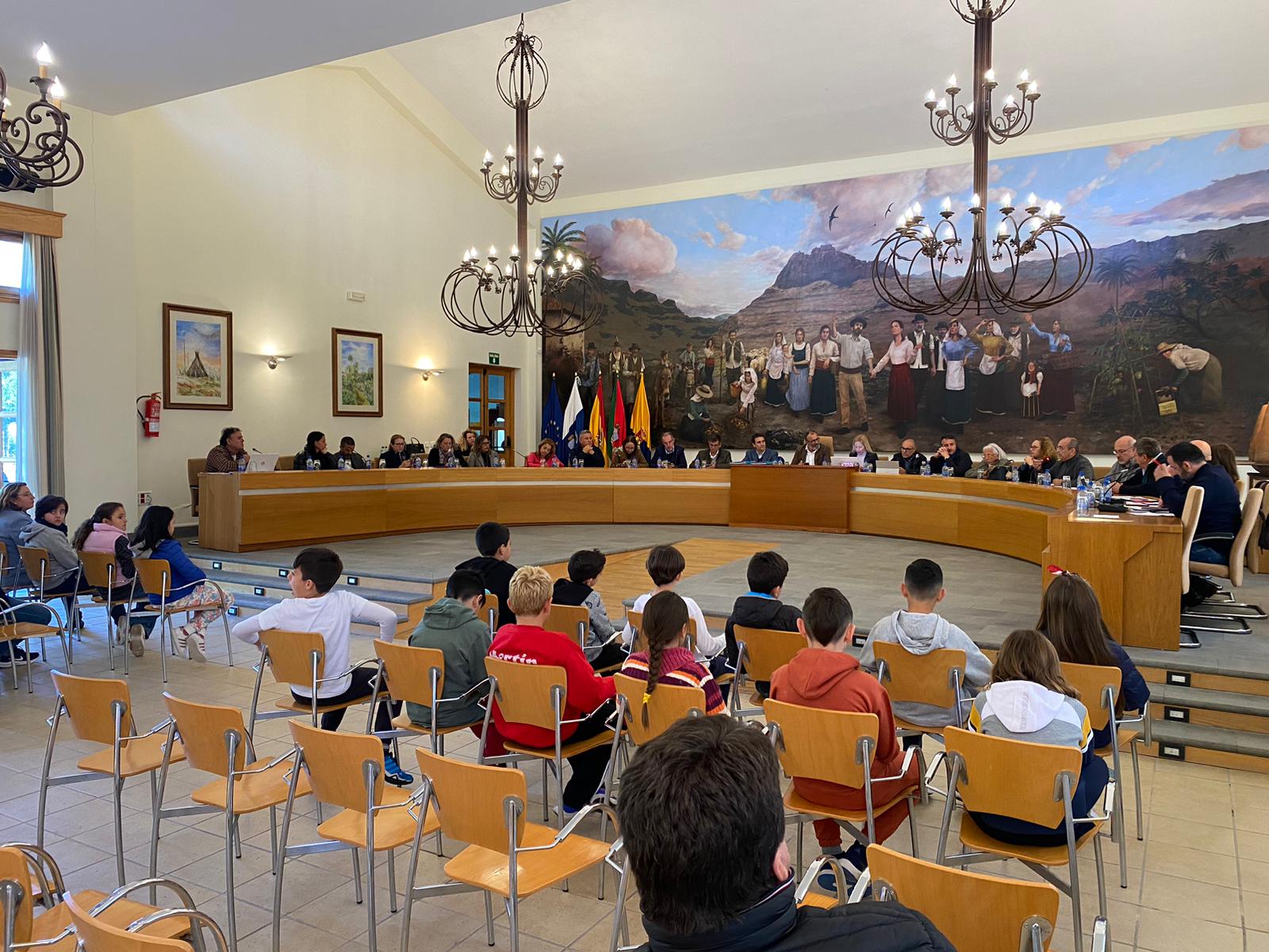 El pleno de Santa Lucía de Tirajana aprueba los presupuestos municipales tras rechazar las alegaciones 
