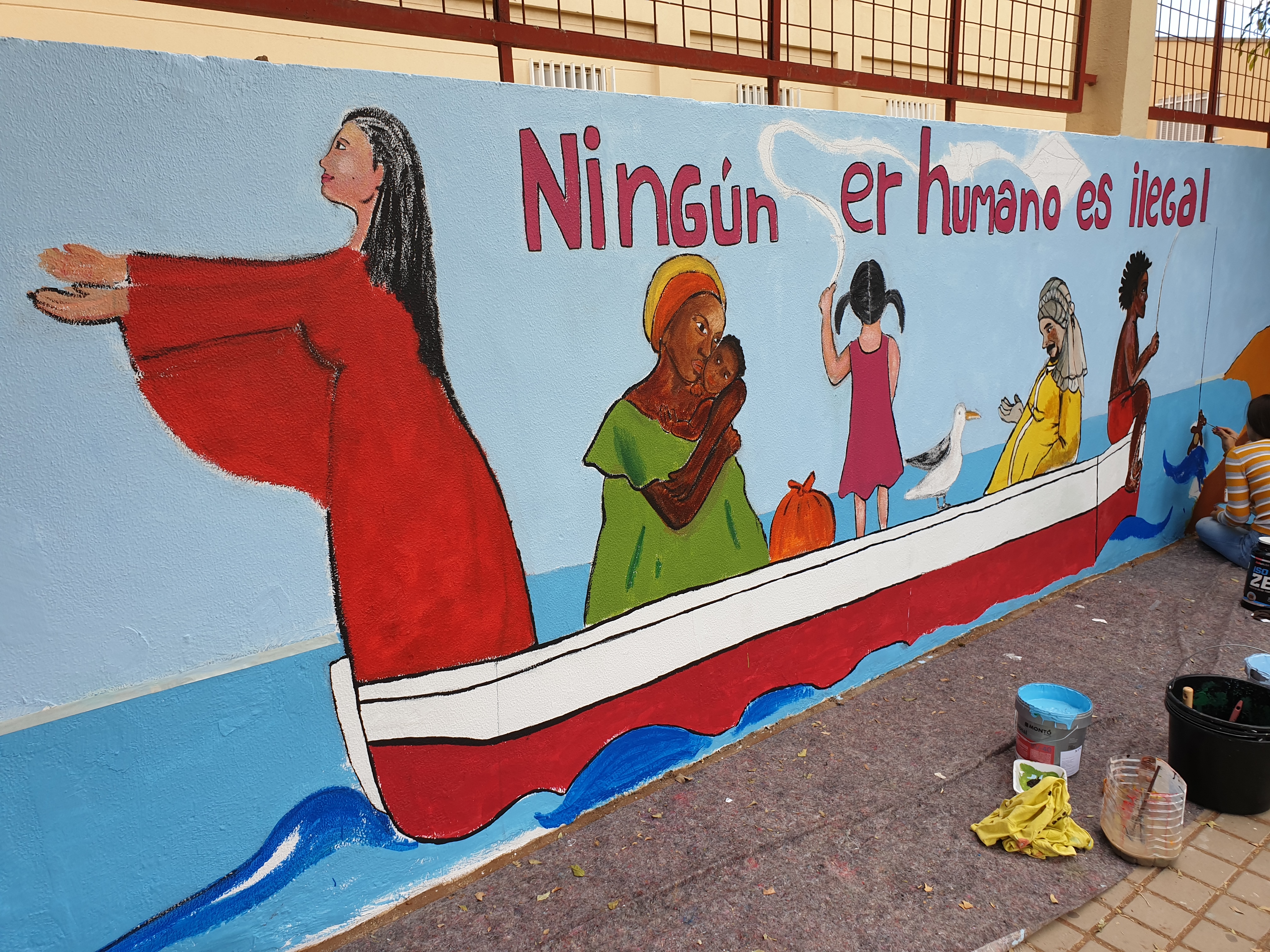 Estudiantes de Santa Lucía pintan murales a favor de la diversidad y la convivencia para celebrar el Día de los Derechos Humanos